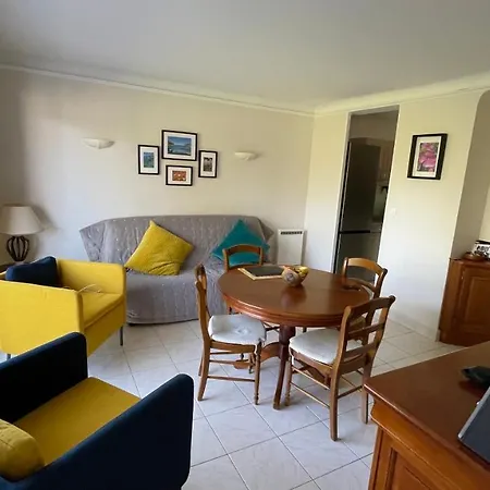 Apartment Le Nid T2 Grande Terrasse Au Parc Santa Lucia Raphael Bord De Mer Calanque A 100m